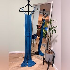 Attr@ttivo - Stunning TEAL JUMPSUIT - S